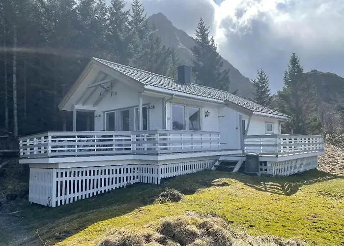Vettinghytta, Close To The Sea With Amazing View.