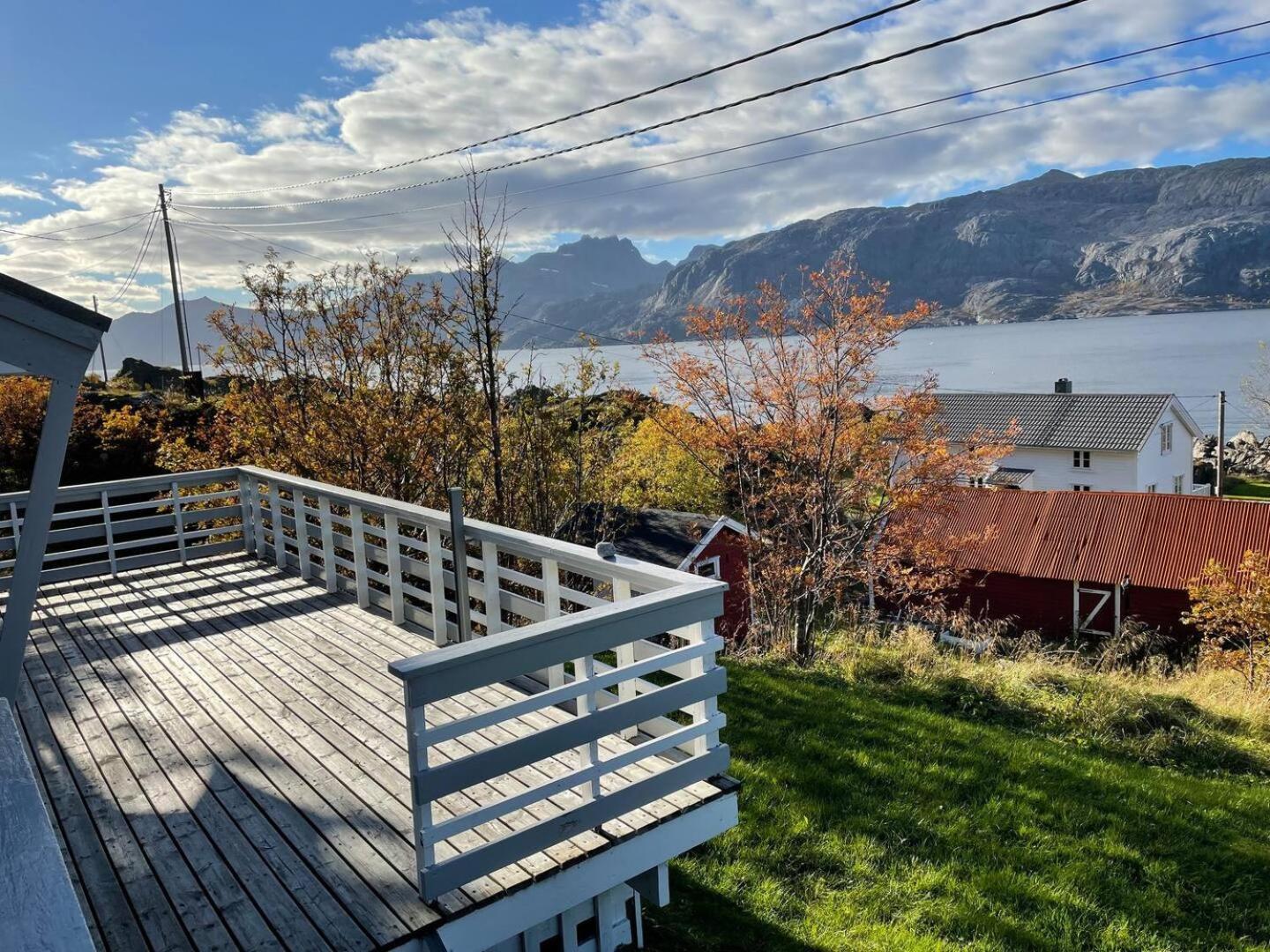 Vettinghytta, Close To The Sea With Amazing View. Holiday home